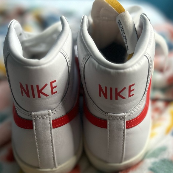 Nike blazers - Picture 2 of 4